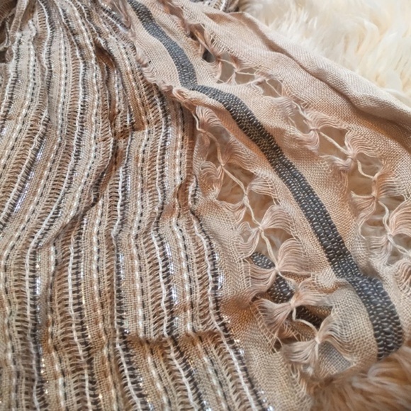 Tan infinity scarf - Picture 2 of 3